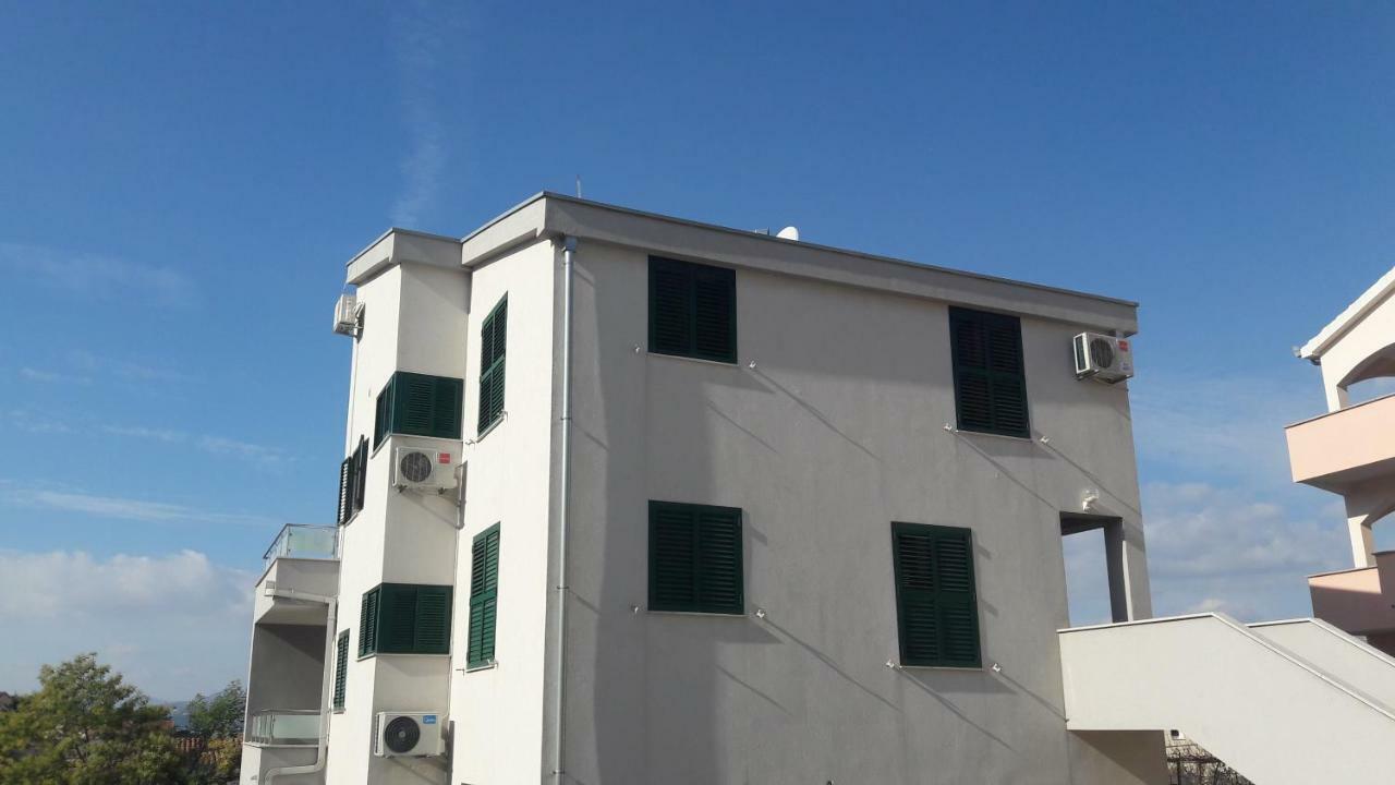 Apartment Anakatarina Trogir Exterior foto
